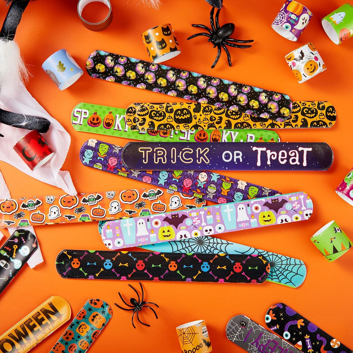Kaiwatoy®Halloween Themed Slap Bracelets,36 Spooky Designs, Safe & Fun Party Favors for Trick-or-Treaters,72PC